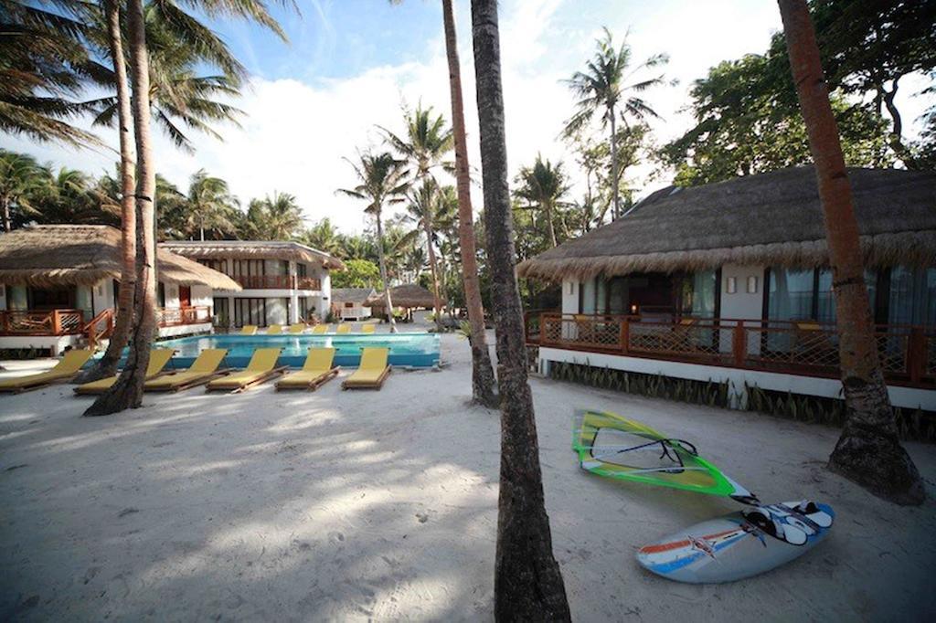 Rieseling Boracay Beach Resort Balabag  Exterior photo